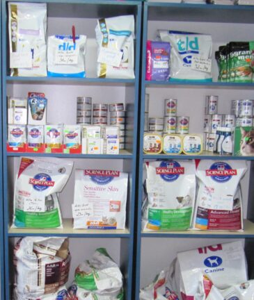 Punct Farmaceutic si Pet Shop - Cabinet veterinar ZooMed - Cabinet